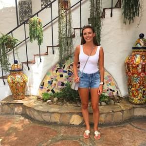 Meet your Posher, Nicole